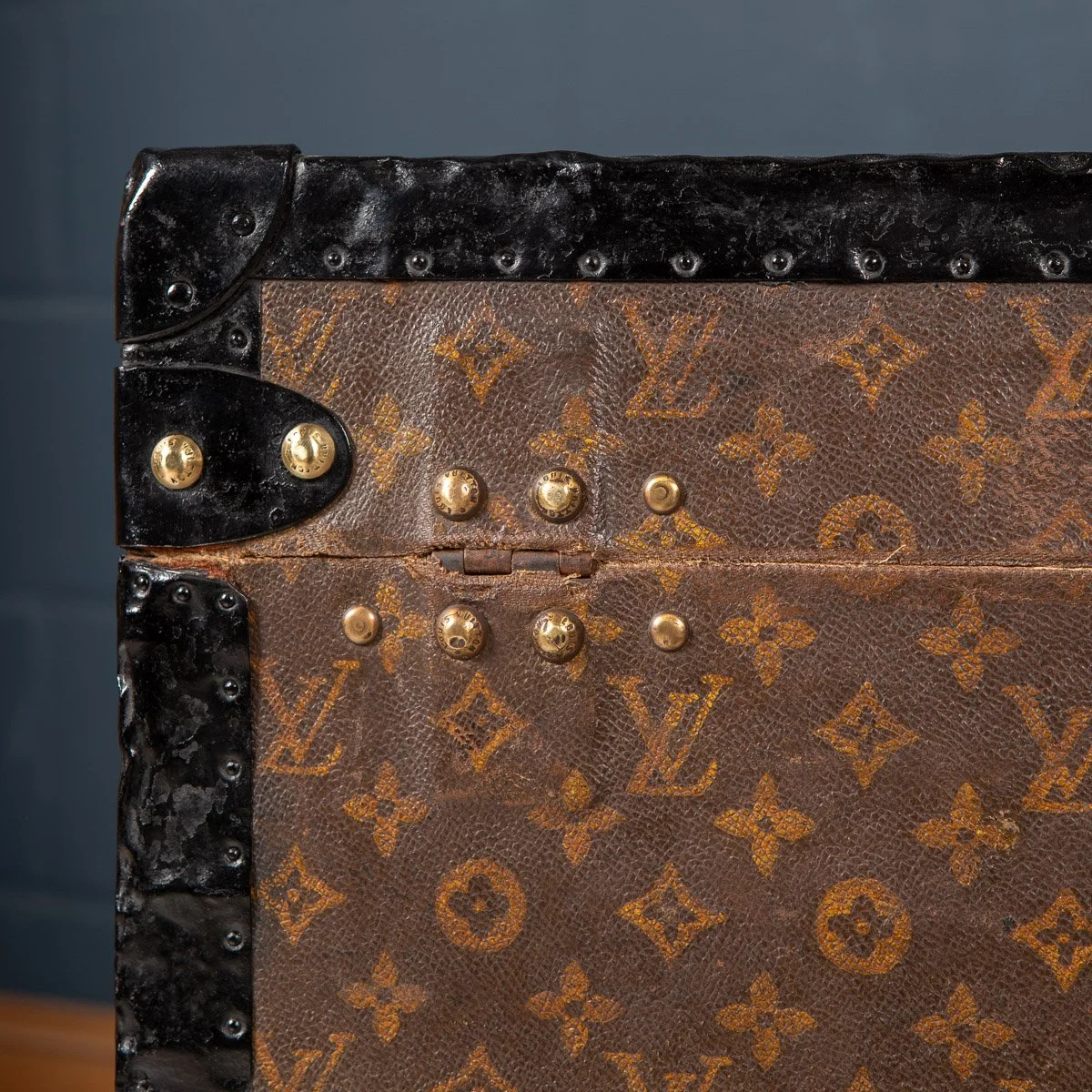 Pushkin Antiques - ANTIQUE 20thC LOUIS VUITTON HAT TRUNK IN MONOGRAM CANVAS, PARIS c.1900 - 34.jpg
