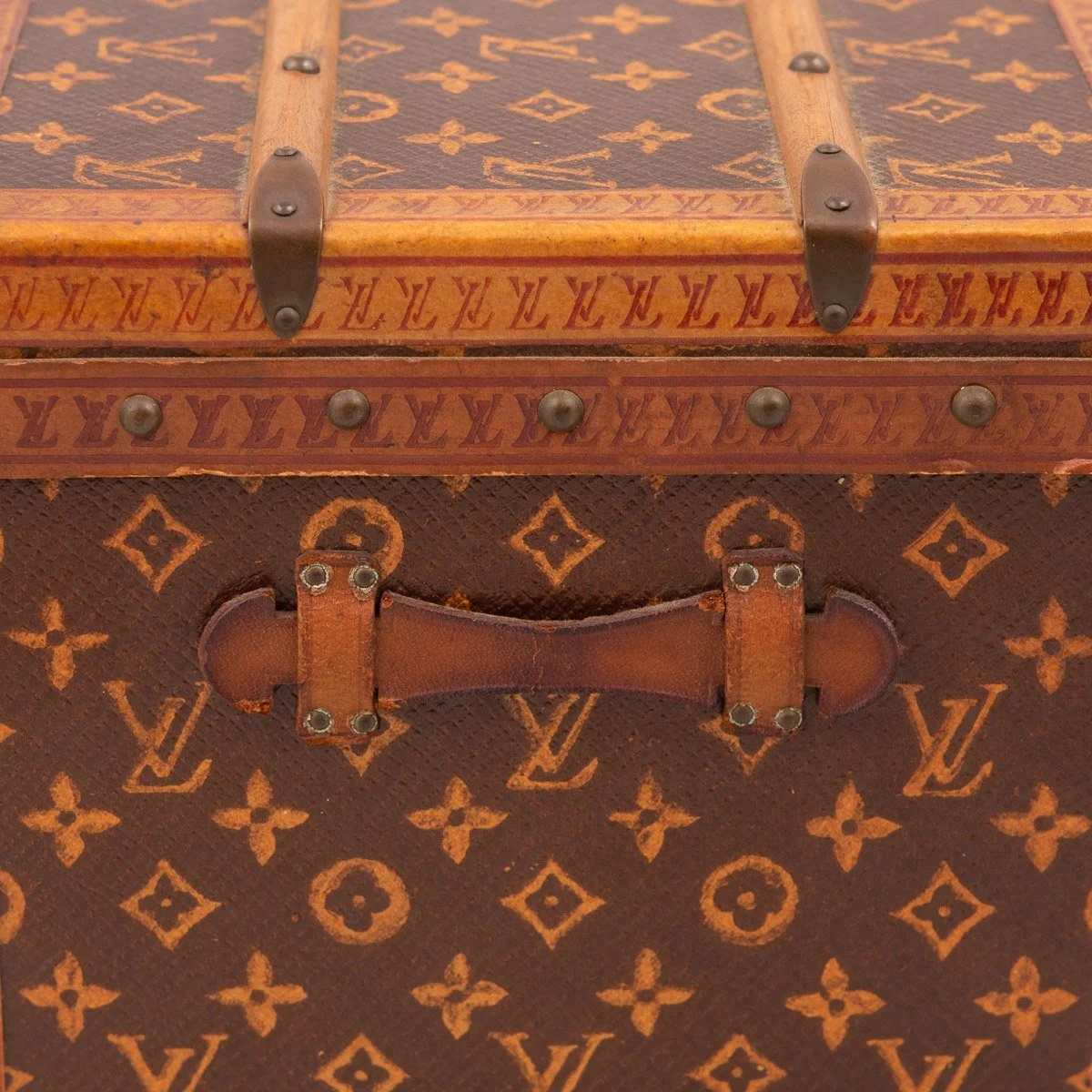 PUSHKIN ANTIQUES - ANTIQUE 20thC EXTREMELY RARE LOUIS VUITTON %22MALLE FLEURS%22 c.1920 - 15.jpg