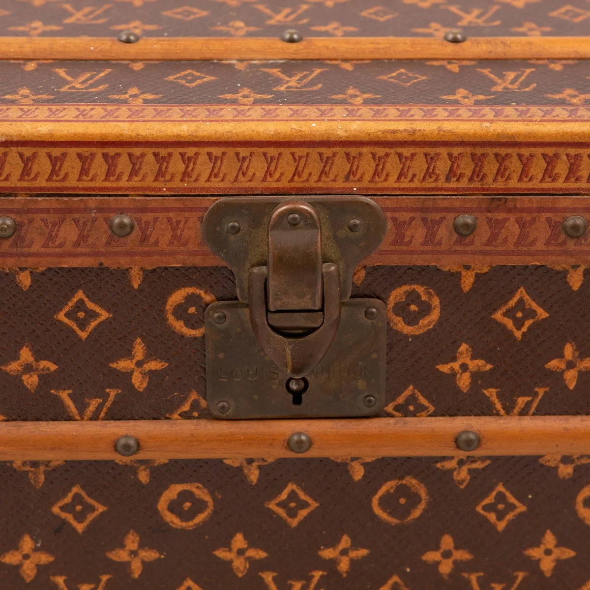 PUSHKIN ANTIQUES - ANTIQUE 20thC EXTREMELY RARE LOUIS VUITTON %22MALLE FLEURS%22 c.1920 - 16.jpg