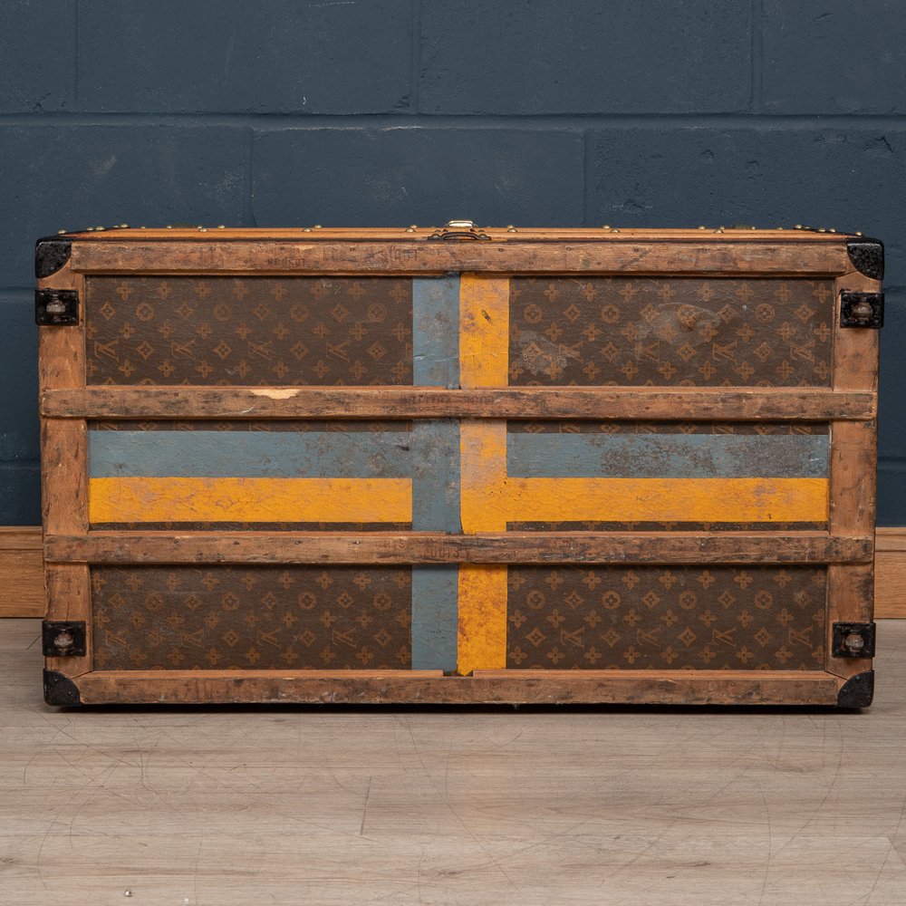 Louis Vuitton courier trunk