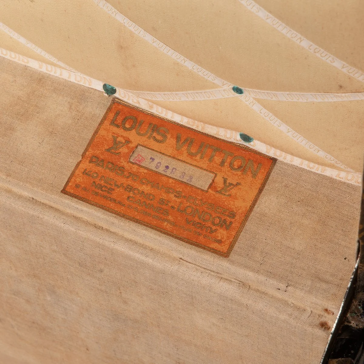Pushkin Antiques - ANTIQUE 20thC LOUIS VUITTON COURIER TRUNK IN MONOGRAM CANVAS, PARIS c.1930 - 13.jpg
