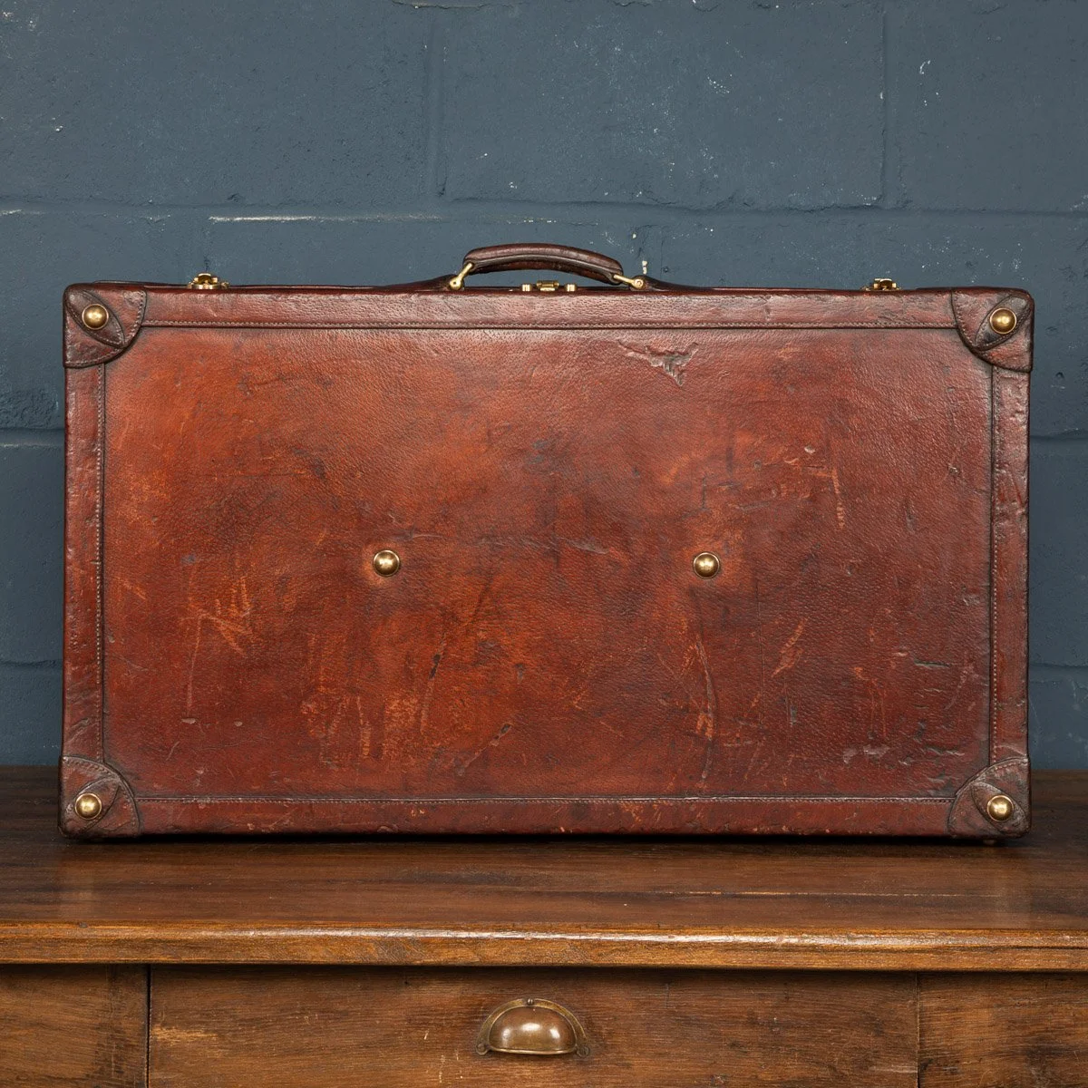 ANTIQUE 20thC HERMES LEATHER SUITCASE 