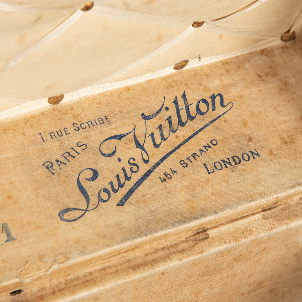 ANTIQUE 20thC LOUIS VUITTON TRUNK IN DAMIER CANVAS, PARIS c.1900 — Pushkin  Antiques