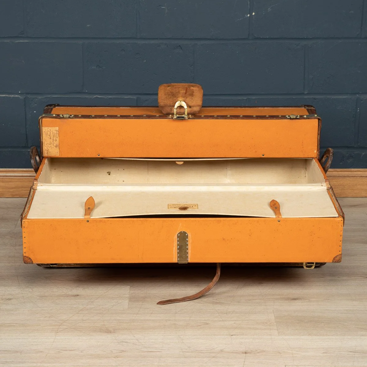 Pushkin Antiques - ANTIQUE 20thC LOUIS VUITTON %22IDEAL%22 TRUNK IN ORANGE %22VUITTONITE%22 CANVAS c.1900 - 09.jpg