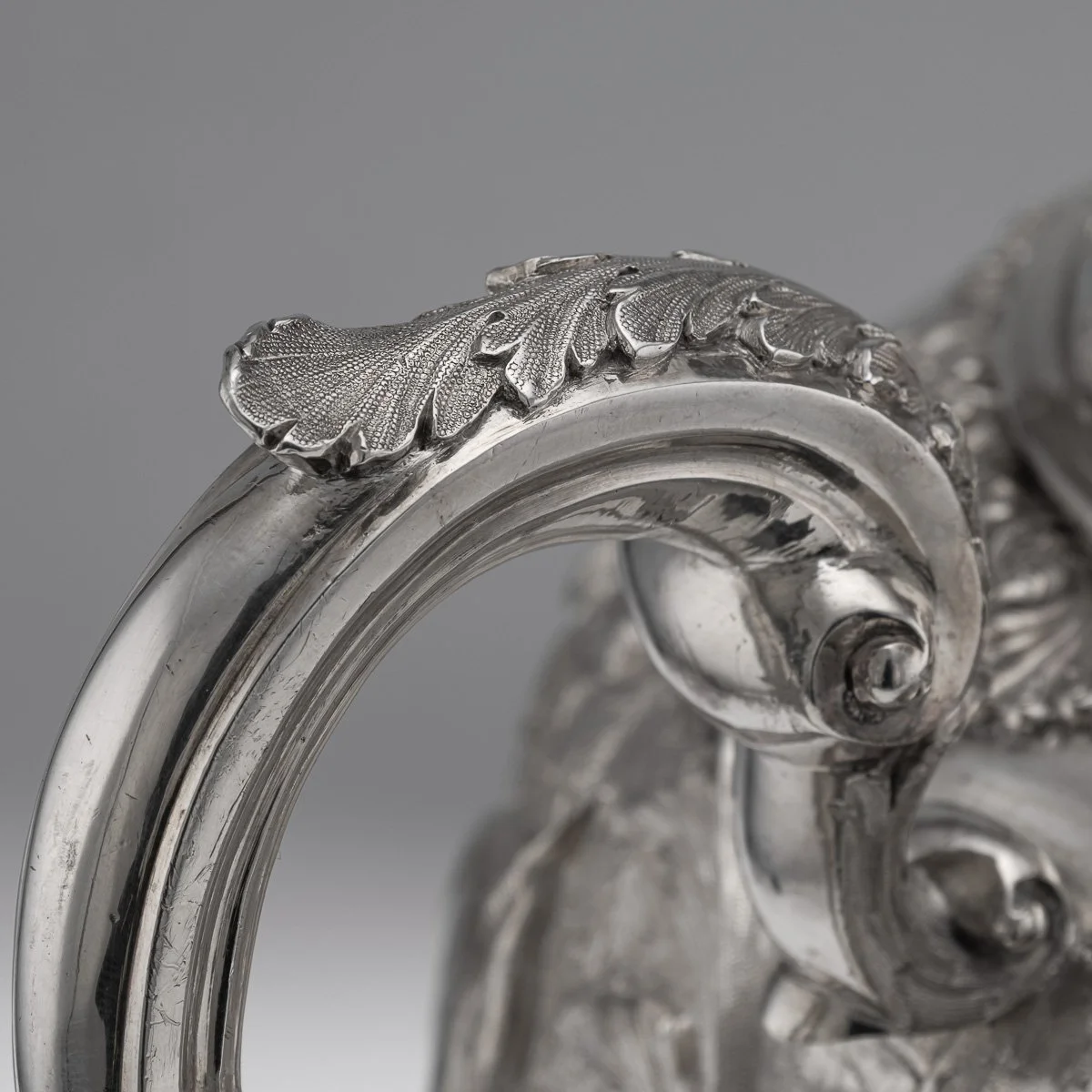 PUSHKINS.COM - A00124 - ANTIQUE 19thC WILLIAM IV SOLID SILVER HOT WATER KETTLE : SAMOVAR, LONDON c.1837 - 16.jpg