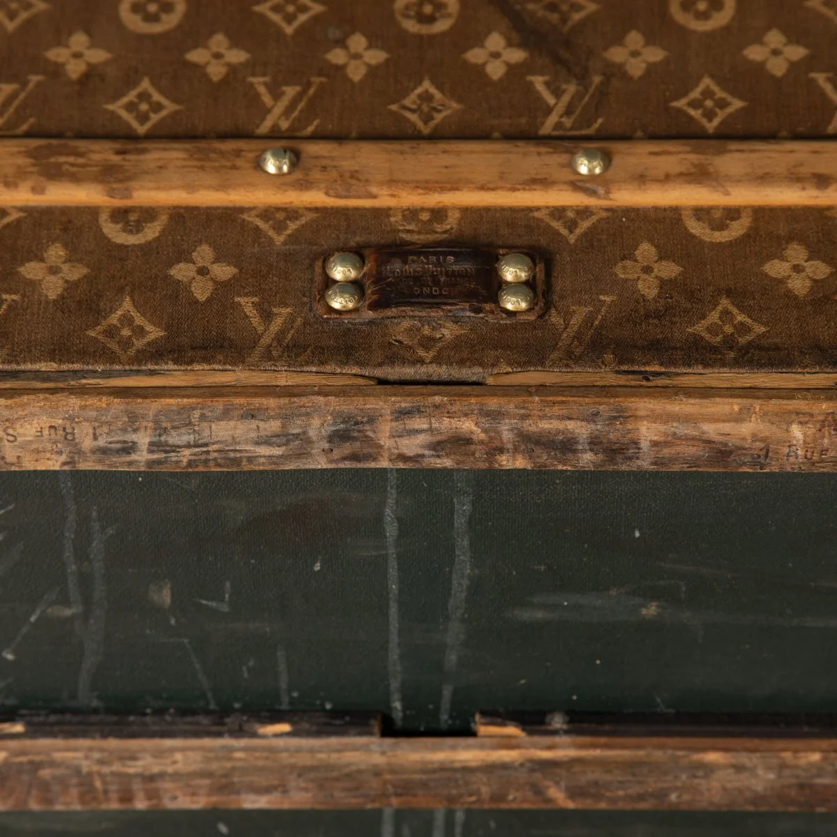 PUSHKIN ANTIQUES - ANTIQUE 20thC LOUIS VUITTON TRUNK IN WOVEN CANVAS, PARIS c.1900 - 31.jpg