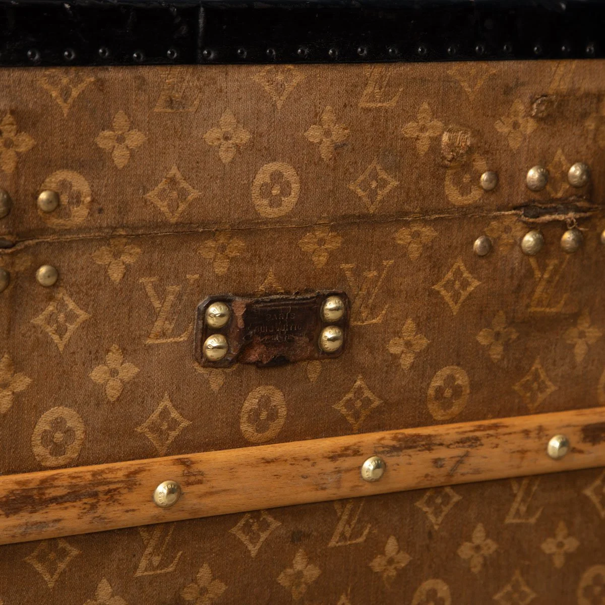 PUSHKIN ANTIQUES - ANTIQUE 20thC LOUIS VUITTON TRUNK IN WOVEN CANVAS, PARIS c.1900 - 46.jpg