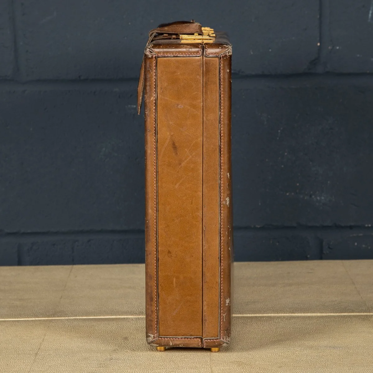 VINTAGE LEATHER BRIEFCASE BY HERMES, PARIS c.1950 - 04.jpg