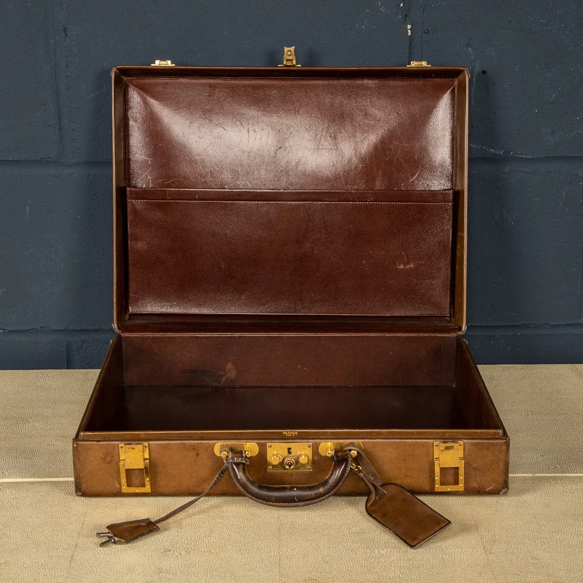 VINTAGE LEATHER BRIEFCASE BY HERMES, PARIS c.1950 - 07.jpg