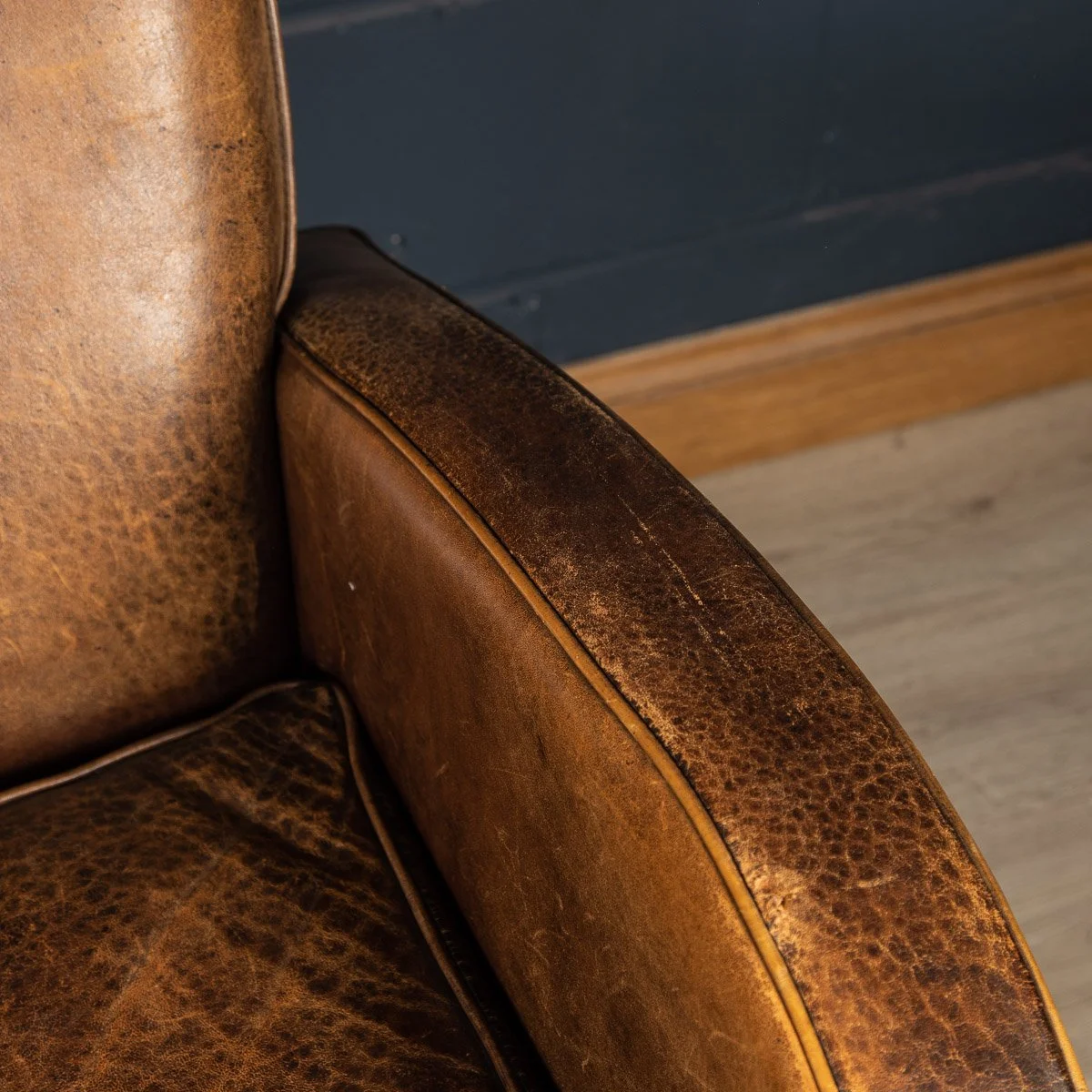LATE 20th CENTURY PAIR OF DUTCH LEATHER CLUB CHAIRS - 276.jpg