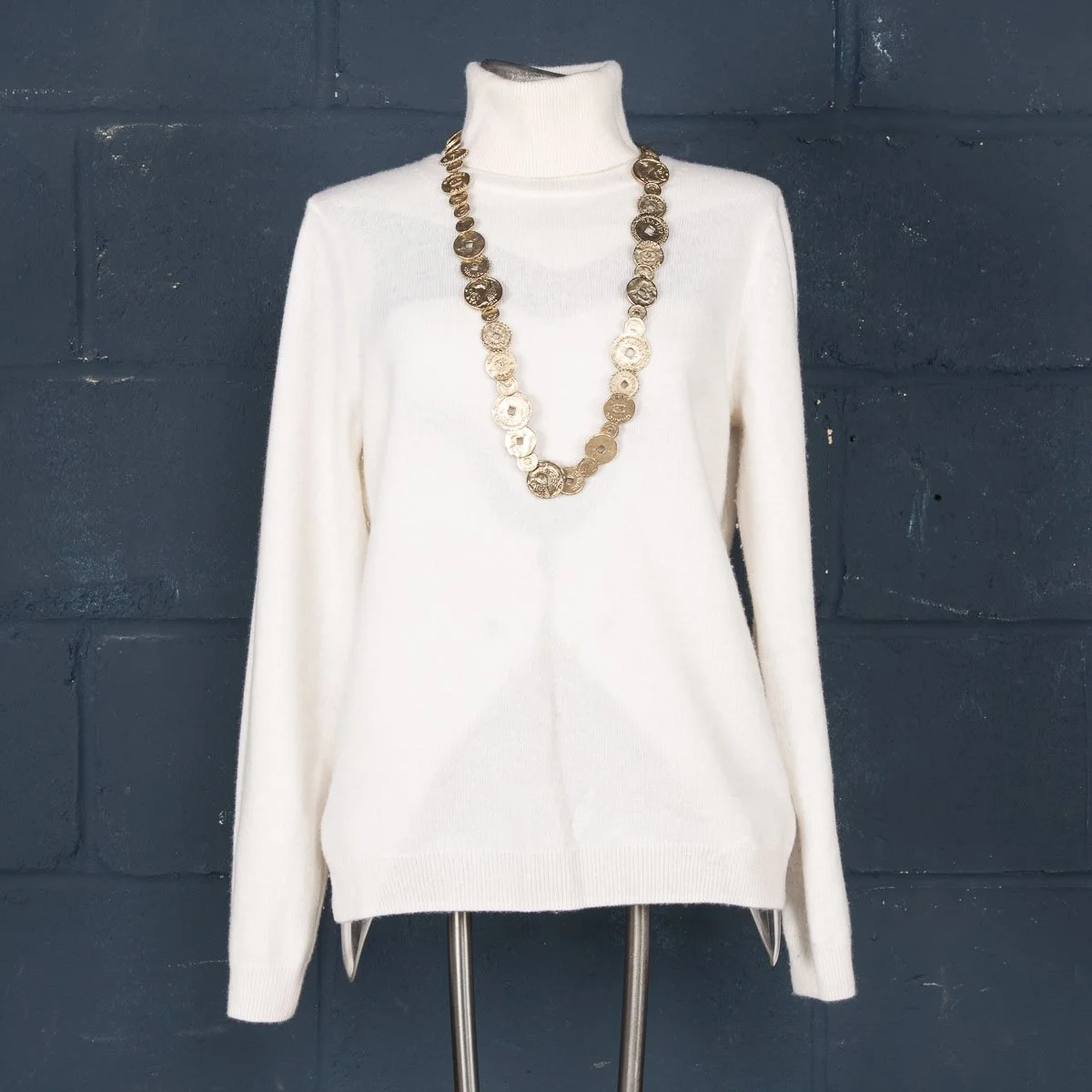 7 VINTAGE CHANEL NECKLACE, FRANCE, MÉTIERS D'ART %22PARIS-SHANGHAI%22, PRE-FALL 2010 COLLECTION - 15.jpg