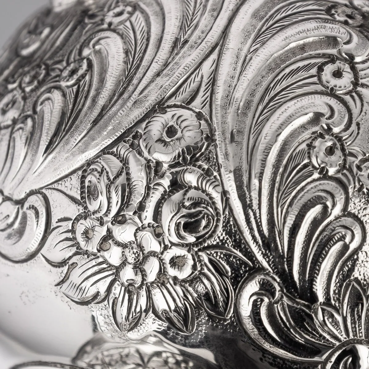 PUSHKIN ANTIQUES - MID 20thC SPANISH SOLID SILVER PAIR OF ARMADA EWERS, J PEREZ c.1950 - 17.jpg