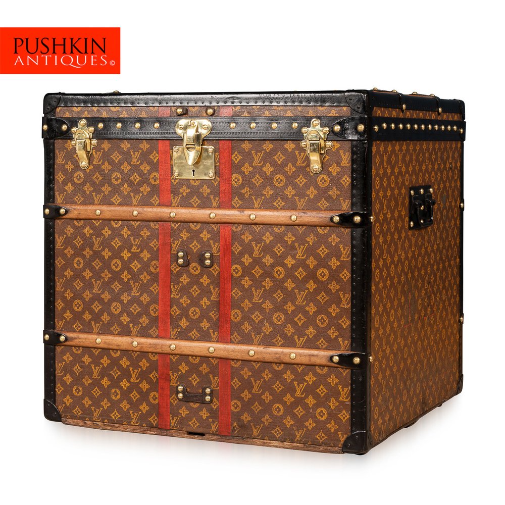 EXTREMELY RARE 20thC ALUMINIUM BOUND MAIL LOUIS VUITTON TRUNK