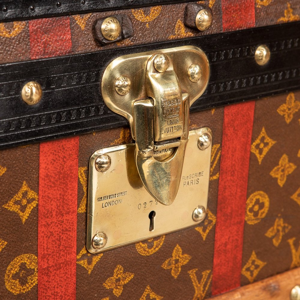 Louis Vuitton Expandable Suitcase Named London, Dated 1900. Auction