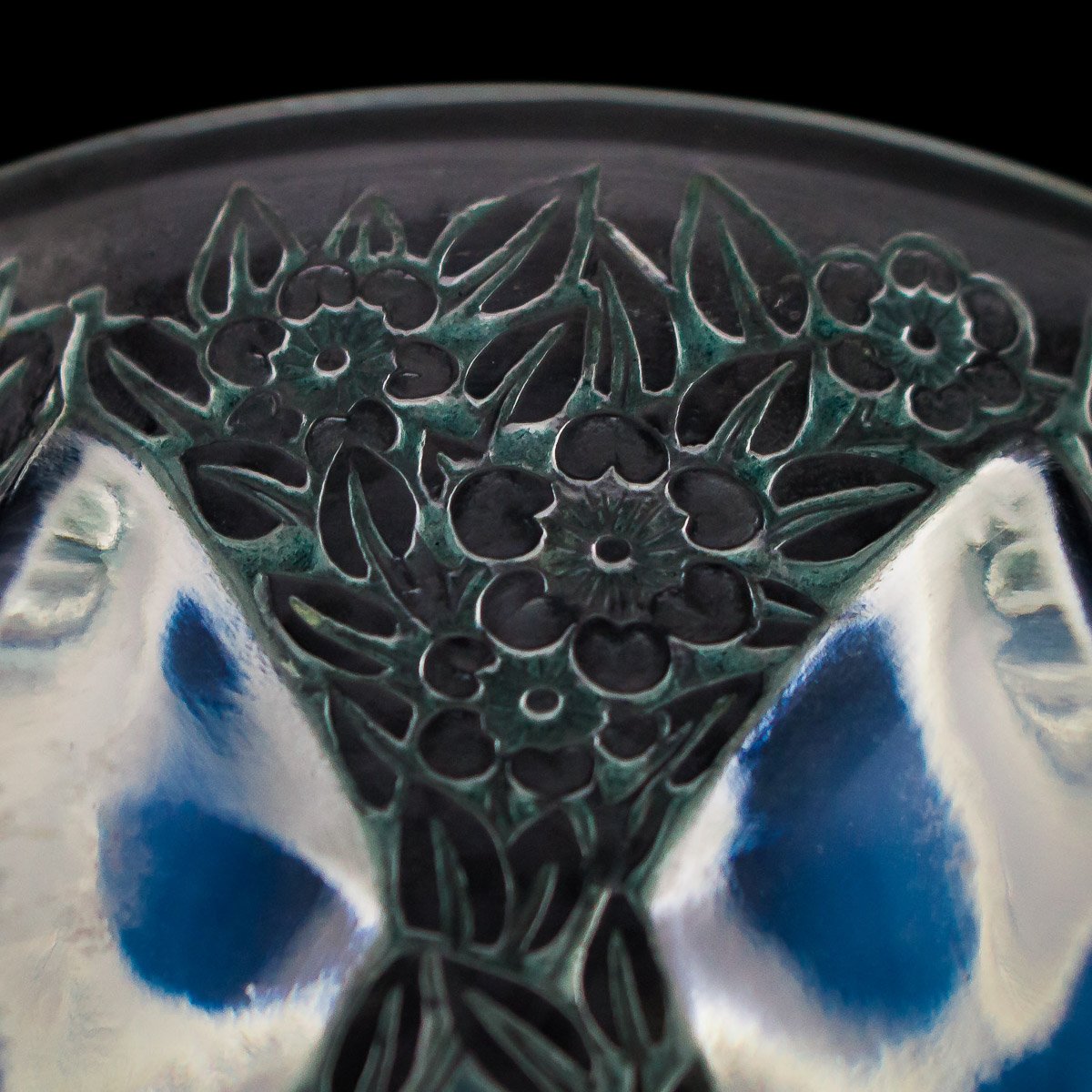 Pushkin Antiques - ANTIQUE 20thC FRENCH RENE' LALIQUE RAMPILLION OPALESCENT GLASS VASE c.1927 - 06.jpg