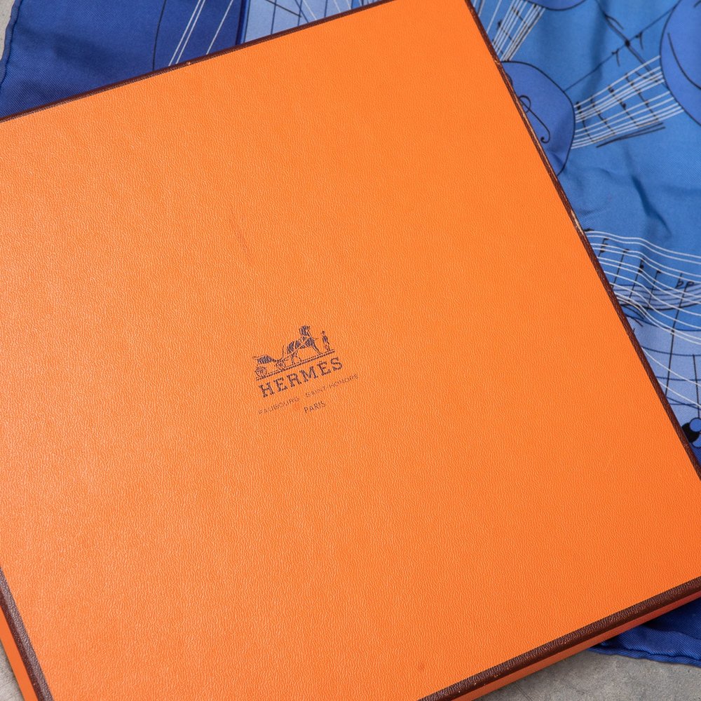 hermes orange box