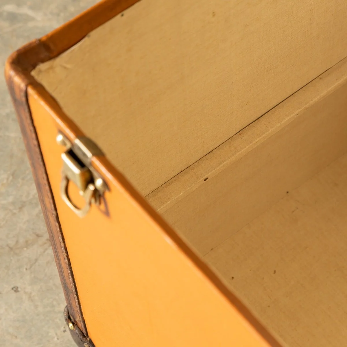 Pushkin Antiques - 20thC LOUIS VUITTON MALLE HAUTE TRUNK IN ORANGE %22VUITTONITE%22 CANVAS c.1900 - 15.jpg