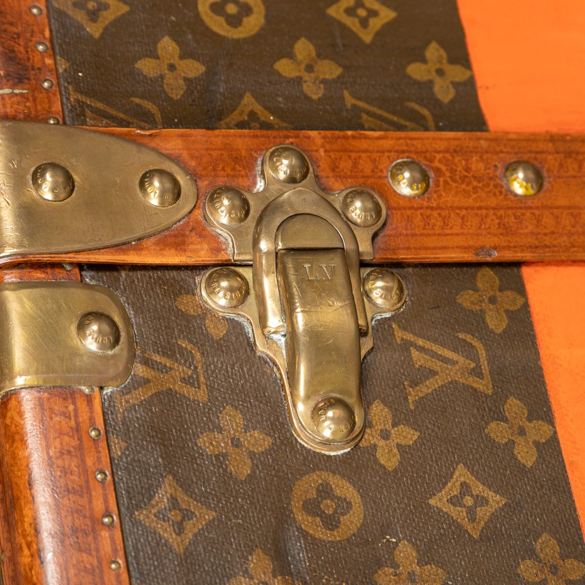 Pushkin Antiques - ANTIQUE 20thC RARE LOUIS VUITTON MONOGRAMED LIBRARY TRUNK c.1920 - 37.jpg