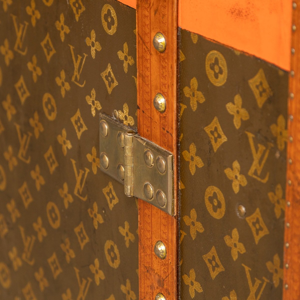Pushkin Antiques - ANTIQUE 20thC RARE LOUIS VUITTON MONOGRAMED LIBRARY TRUNK c.1920 - 45.jpg