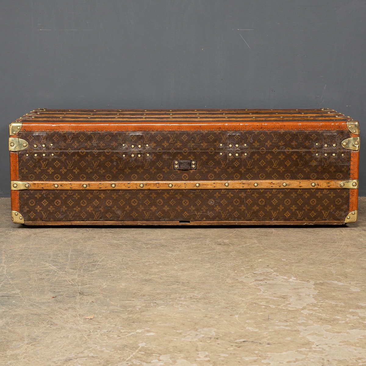 PUSHKIN ANTIQUES - ANTIQUE 20thC LOUIS VUITTON CABIN TRUNK IN MONOGRAM CANVAS, FRANCE c.1930 - 06.jpg