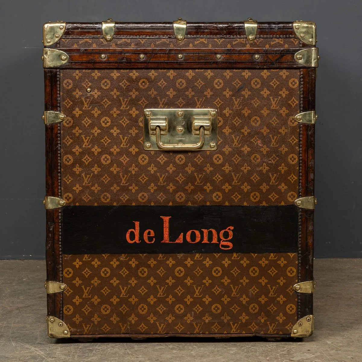PUSHKIN ANTIQUES - 20thC LOUIS VUITTON CABIN TRUNK IN MONOGRAM CANVAS, PARIS c.1930 - 08.jpg