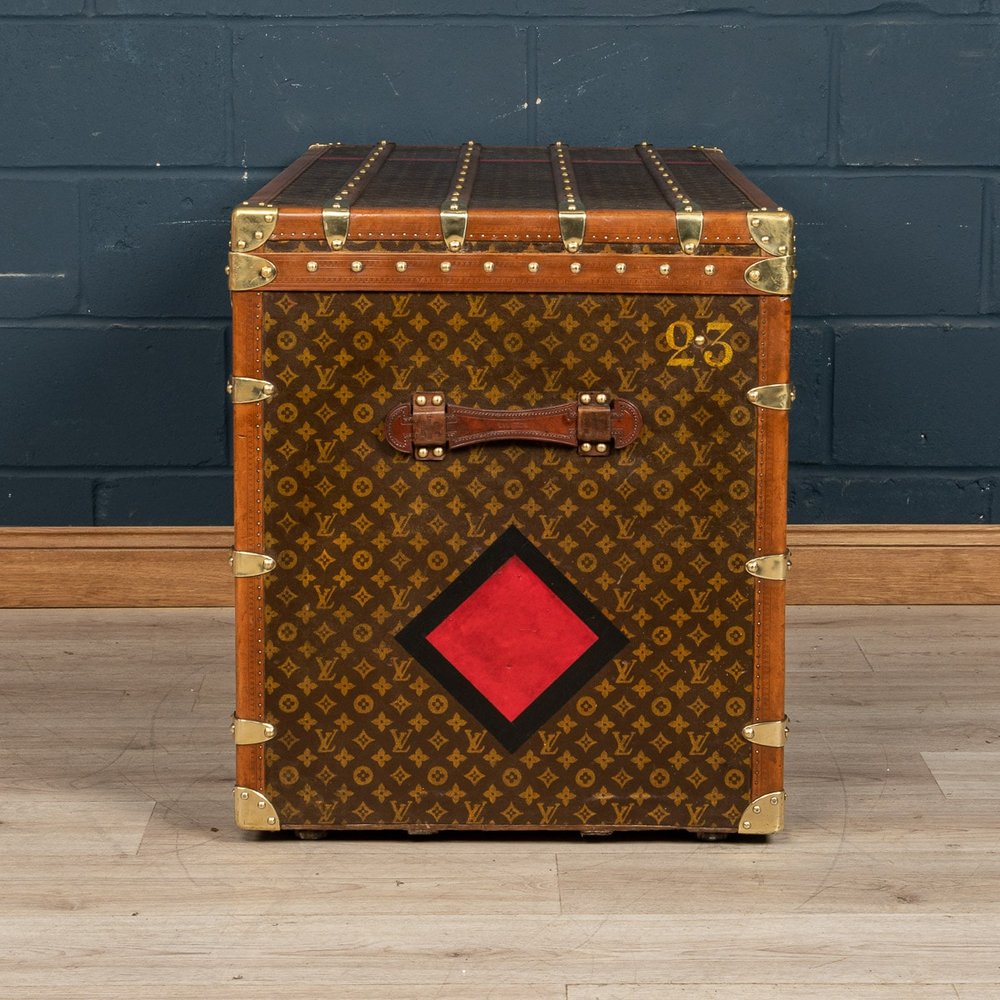 Louis Vuitton Monogram Hat Box trunk c1910