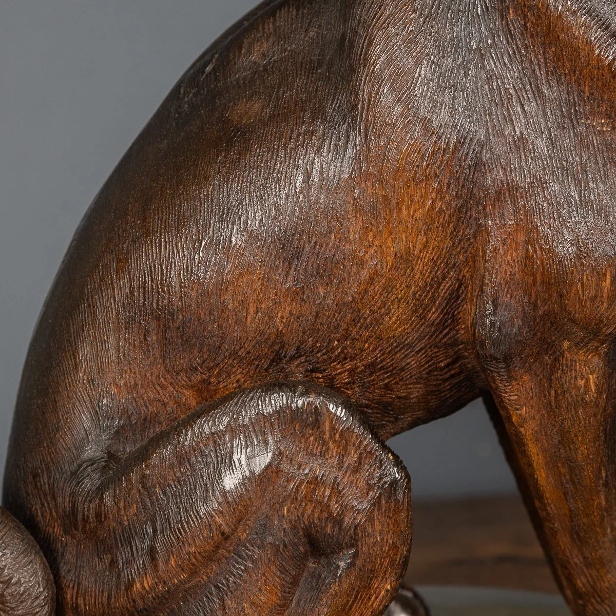 PUSHKIN ANTIQUES - ANTIQUE 20thC GERMAN BLACK FOREST DOG CLOCK HOLDER c.1900 - 16.jpg