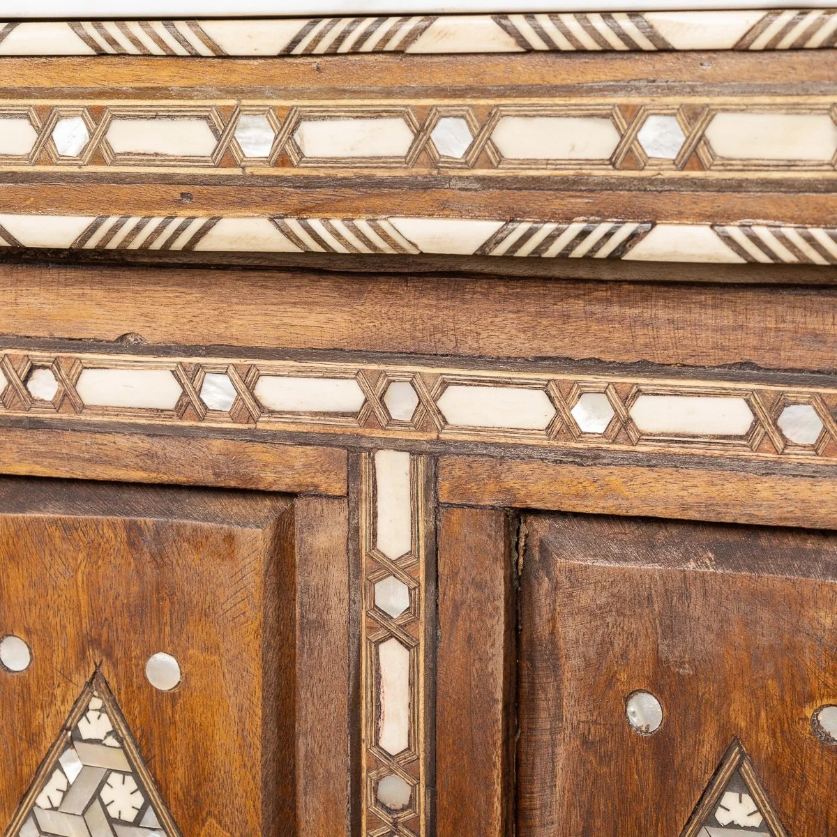 PUSHKIN ANTIQUES - MID 20thC MIDDLE EASTERN MOTHER OF PEARL & BONE INLAID DRAWER CHEST c.1960 - 40.jpg