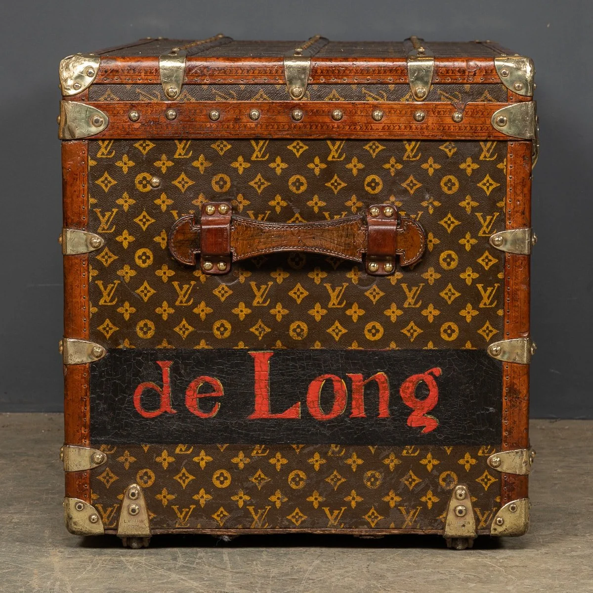 PUSHKIN ANTIQUES - ANTIQUE 20thC LOUIS VUITTON CABIN TRUNK IN MONOGRAM CANVAS, PARIS c.1920 - 07.jpg