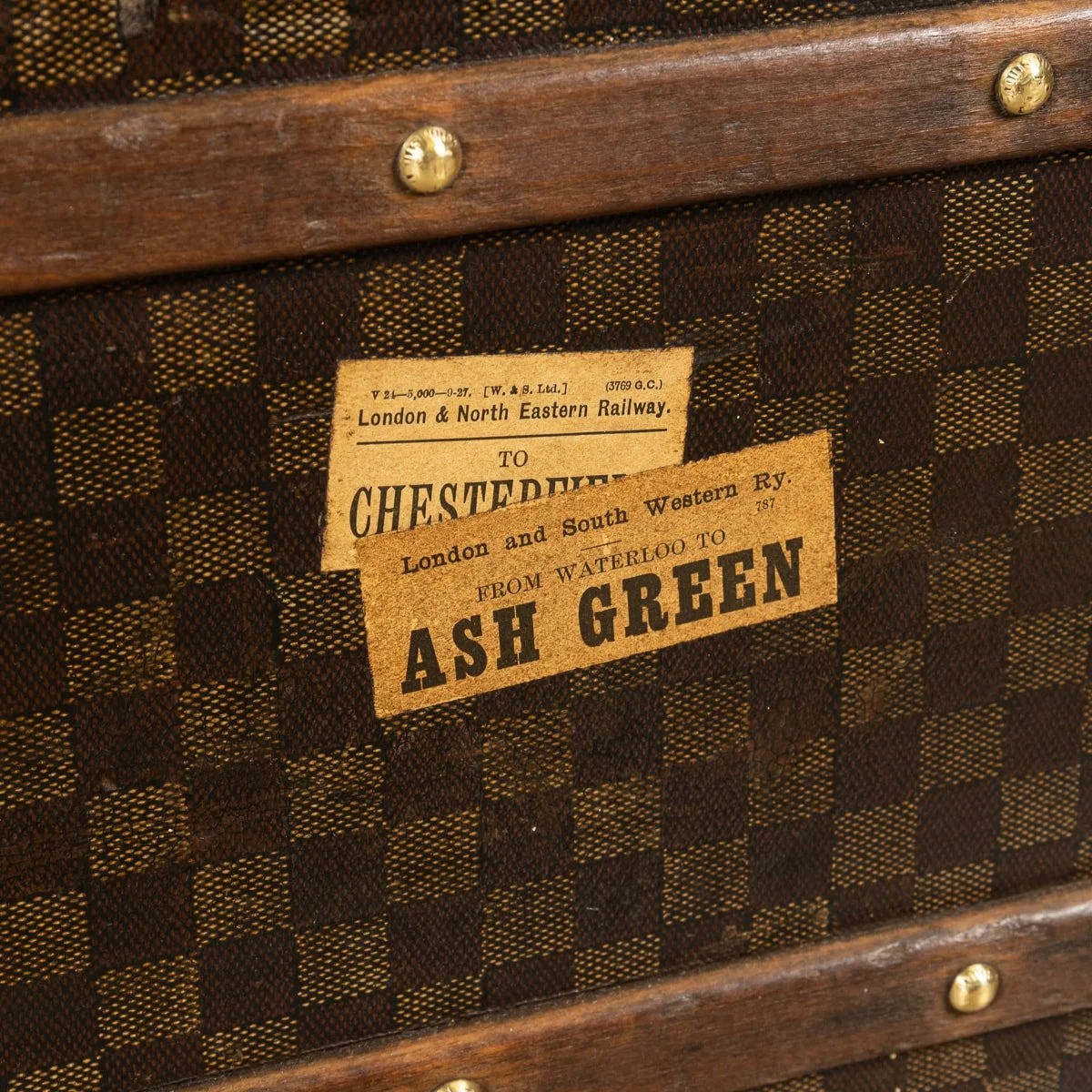 PUSHKIN ANTIQUES - ANTIQUE LOUIS VUITTON %22MALLE HAUTE%22 TRUNK IN DAMIER CANVAS, PARIS c.1900 - 41.jpg