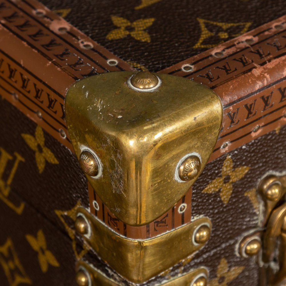 Vanity beauty case Louis Vuitton - Des Voyages - Recent Added Items -  European ANTIQUES & DECORATIVE