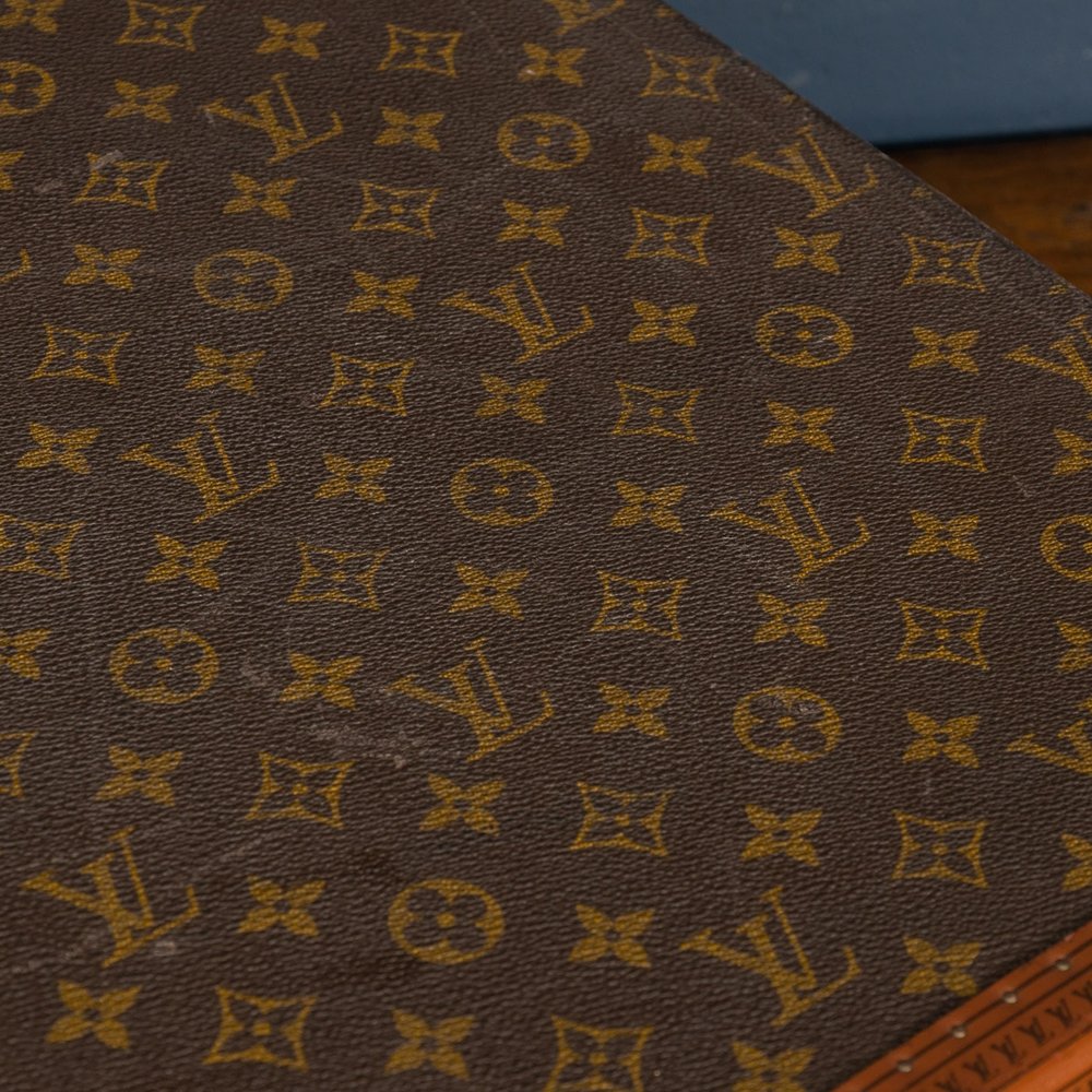 Louis Vuitton No. 1 with counterfeiters — again