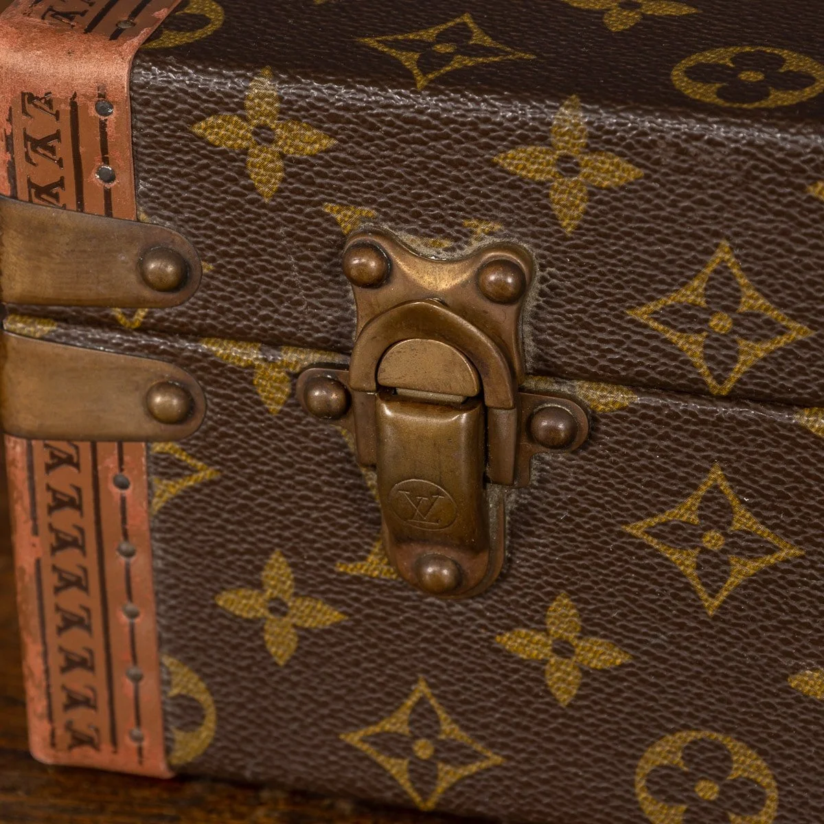 PUSHKIN ANTIQUES - 20thC LOUIS VUITTON CUSTOM FITTED WATCH CASE, FRANCE - 26.jpg