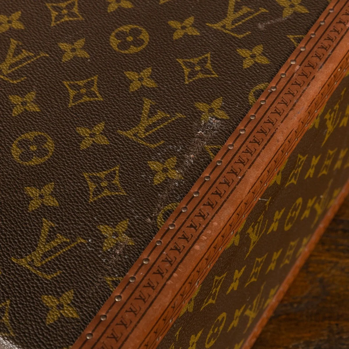 PUSHKIN ANTIQUES - A 20thC LOUIS VUITTON CUSTOM FITTED WATCH CASE, FRANCE - 30.jpg