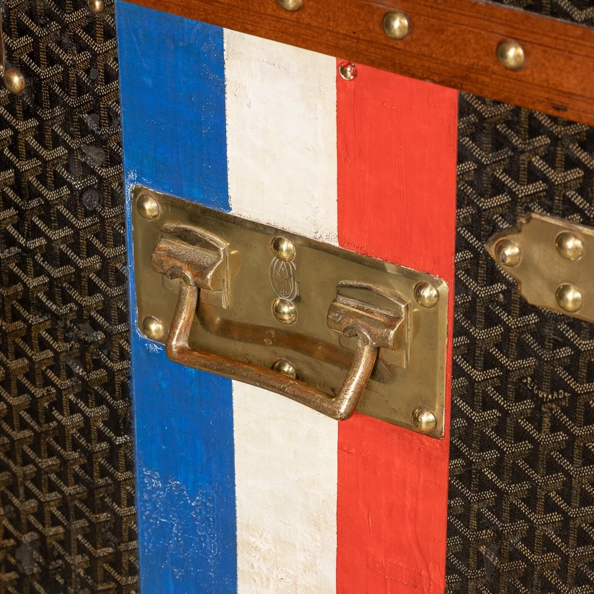 PUSHKIN ANTIQUES - ANTIQUE 20thC GOYARD STEAMER TRUNK WITH CHEVRON PATTERN, PARIS c.1920 - 34.jpg