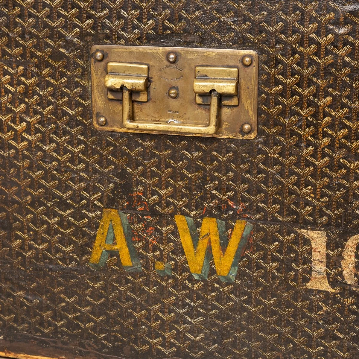 PUSHKIN ANTIQUES - A 20thC GOYARD COURIER TRUNK IN CHEVRON CANVAS, FRANCE c.1900 - 33.jpg
