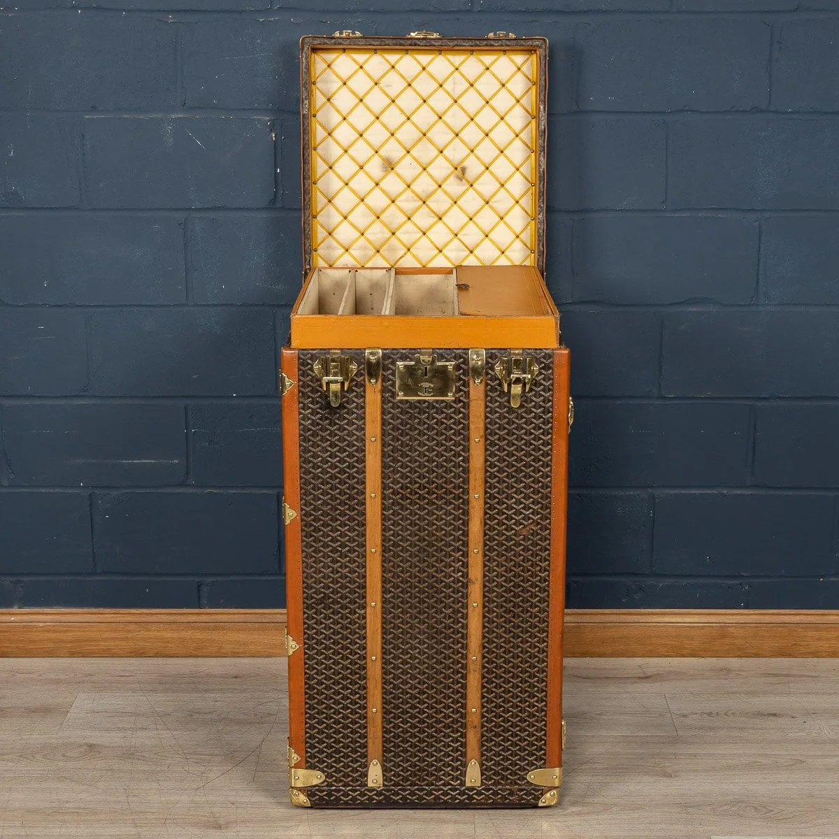 PUSHKIN ANTIQUES - A RARE GOYARD WARDROBE TRUNK IN CHEVRON CANVAS, FRANCE c.1900 - 14.jpg