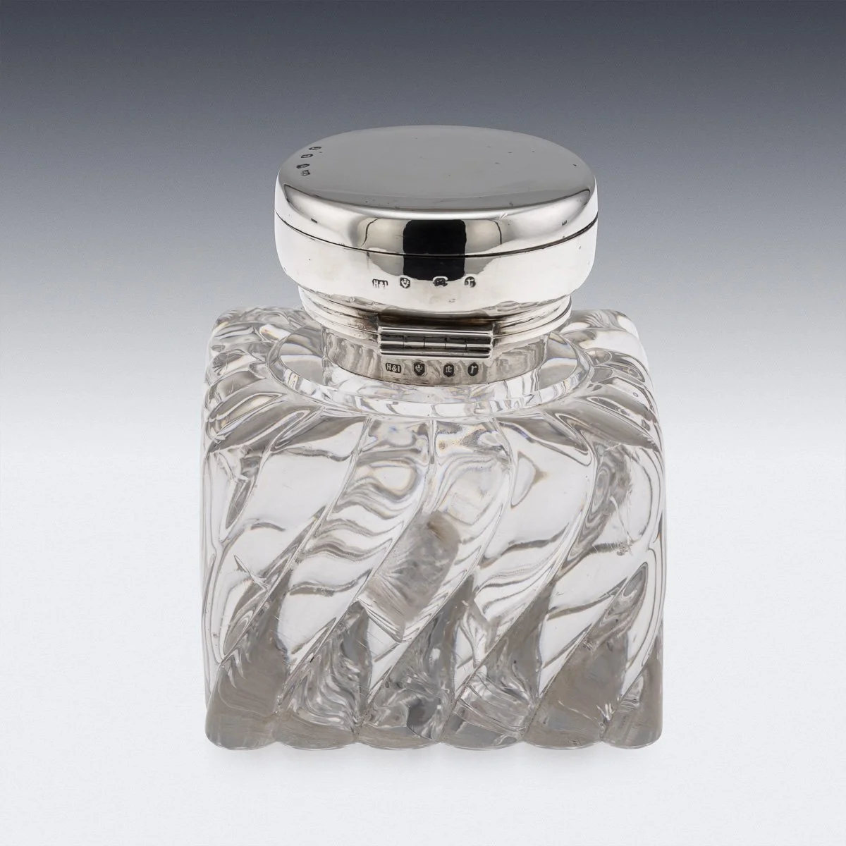 PUSHKINS.COM - D11667 - ANTIQUE 20thC SCOTTISH SOLID SILVER CLOCK & INKWELL BY HAMILTON & INCHES c.1903 - 18.jpg