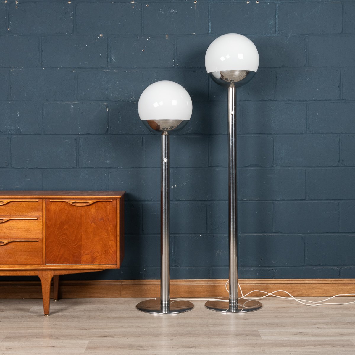 PUSHKIN ANTIQUES - VINTAGE GRADUATED PAIR OF FLOOR LAMPS, PIA GUIDETTI-CRIPPA FOR LUCI ITALIA c1970 - 05.jpg