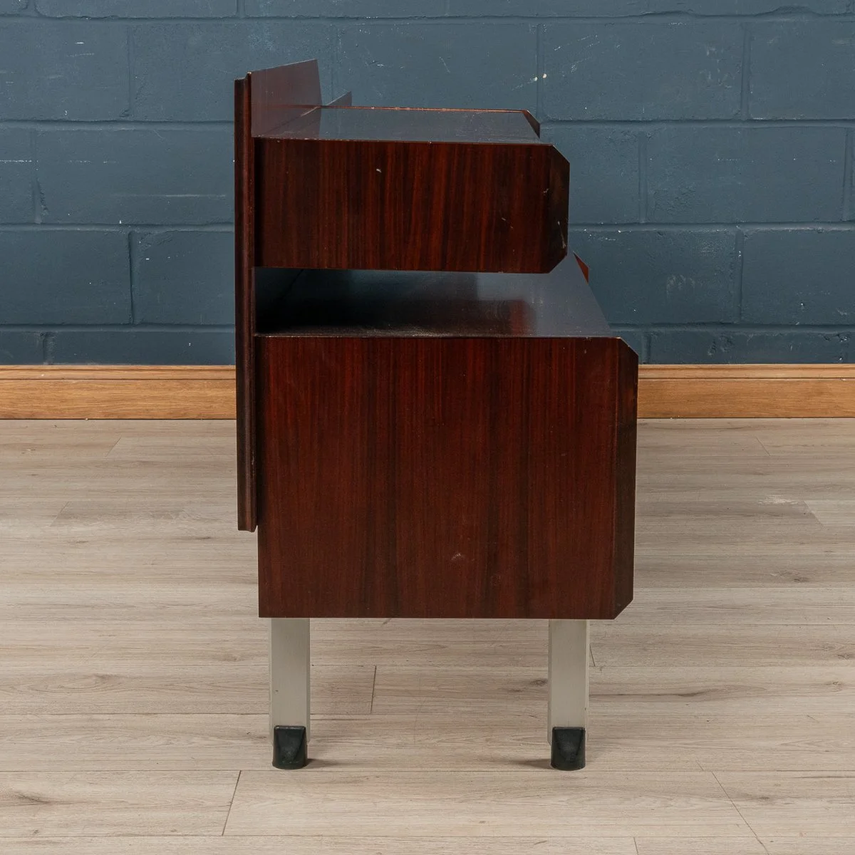 PUSHKIN ANTIQUES - 20thC ITALIAN ROSEWOOD SIDEBOARD BY LA SORGENTE DEI MOBILI, ARIOSO c.1960 - 06.jpg