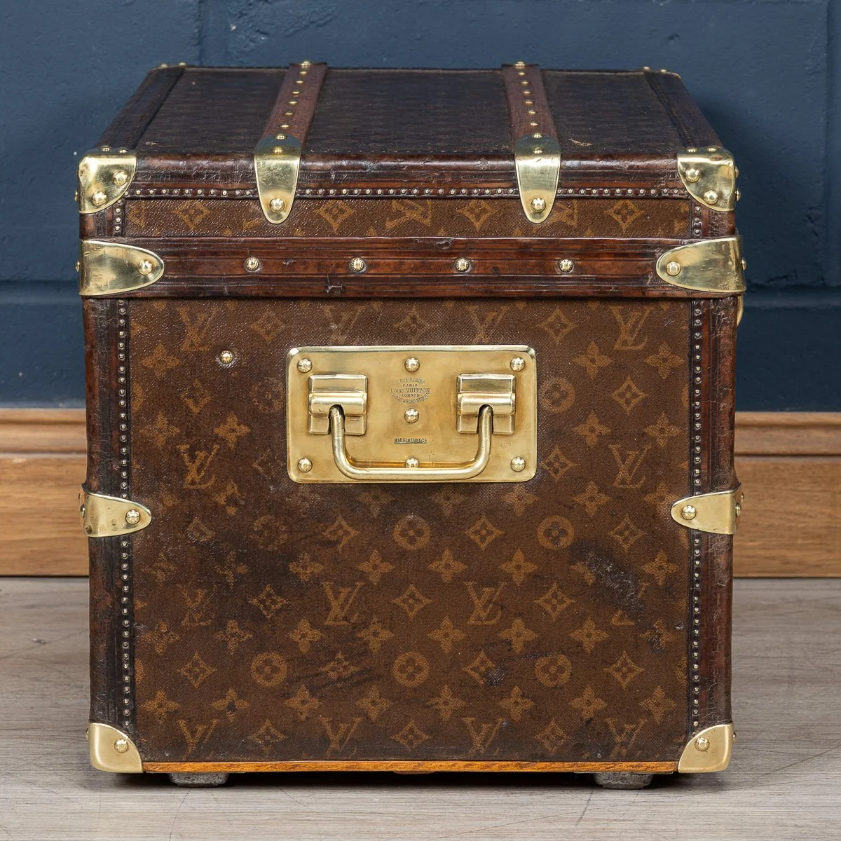 PUSHKIN ANTIQUES - ANTIQUE LOUIS VUITTON HAT TRUNK, FRANCE c.1910 - 07.jpg