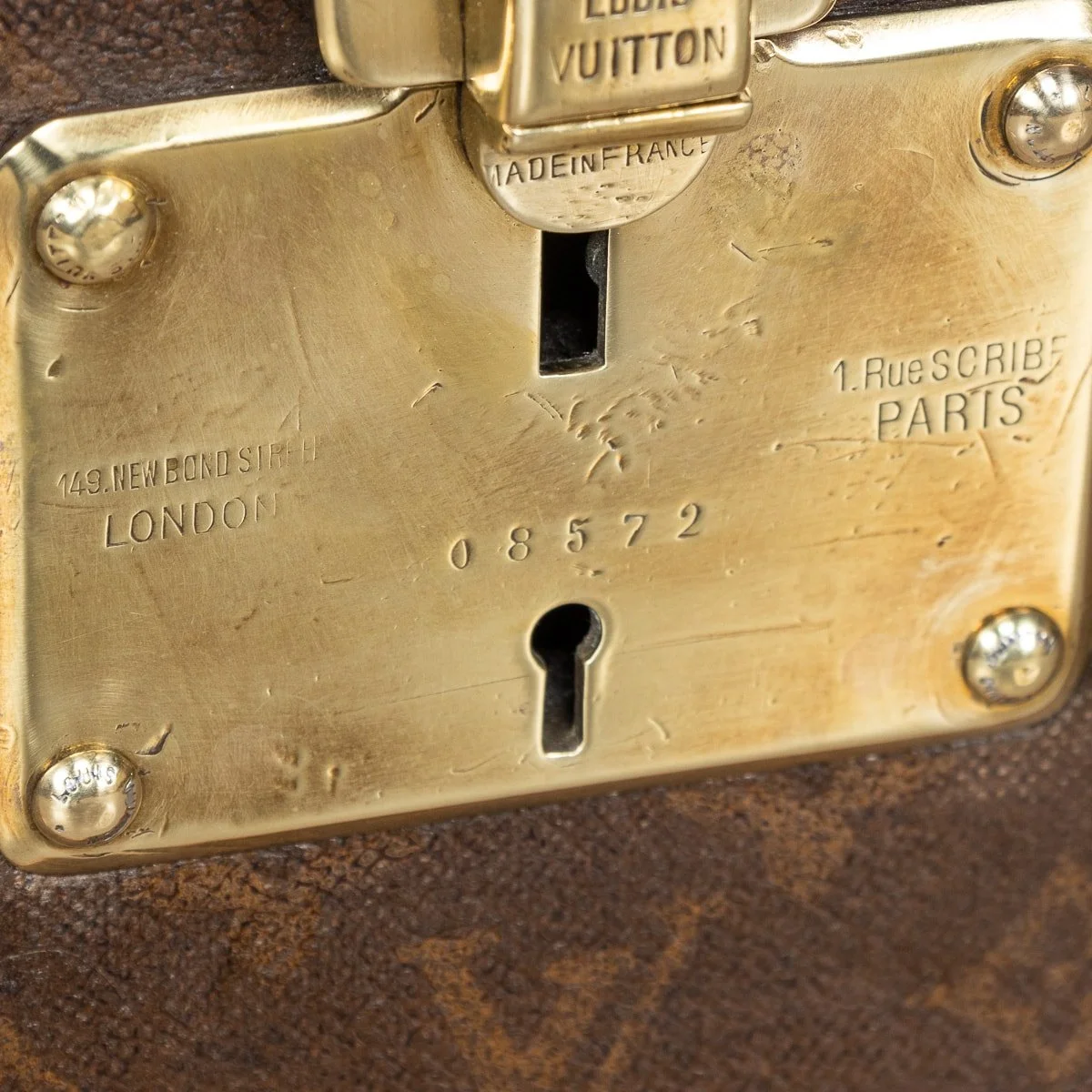PUSHKIN ANTIQUES - ANTIQUE LOUIS VUITTON HAT TRUNK, FRANCE c.1910 - 31.jpg