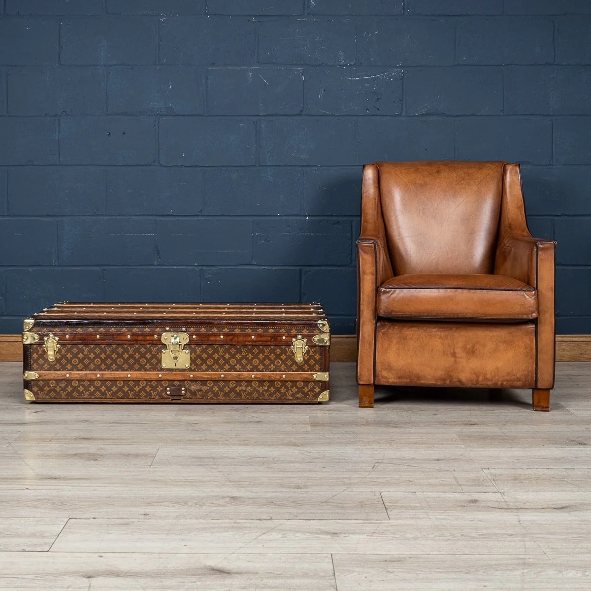PUSHKIN ANTIQUES - ANTIQUE 20thC LOUIS VUITTON TRUNK, FRANCE c.1910 - 13.jpg