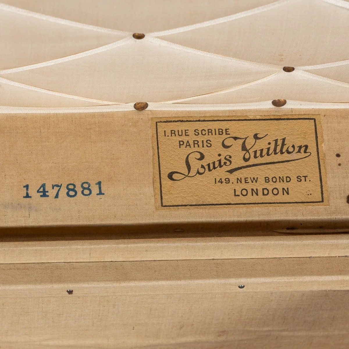 PUSHKIN ANTIQUES - ANTIQUE 20thC LOUIS VUITTON TRUNK, FRANCE c.1910 - 14.jpg