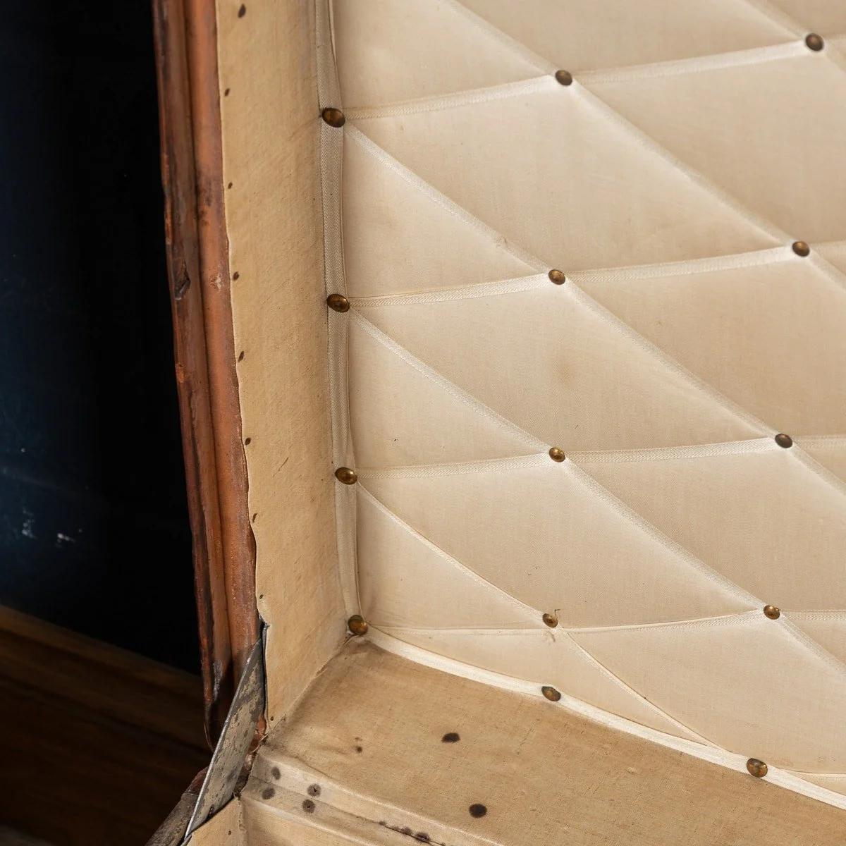 PUSHKIN ANTIQUES - ANTIQUE 20thC LOUIS VUITTON TRUNK, FRANCE c.1910 - 20.jpg