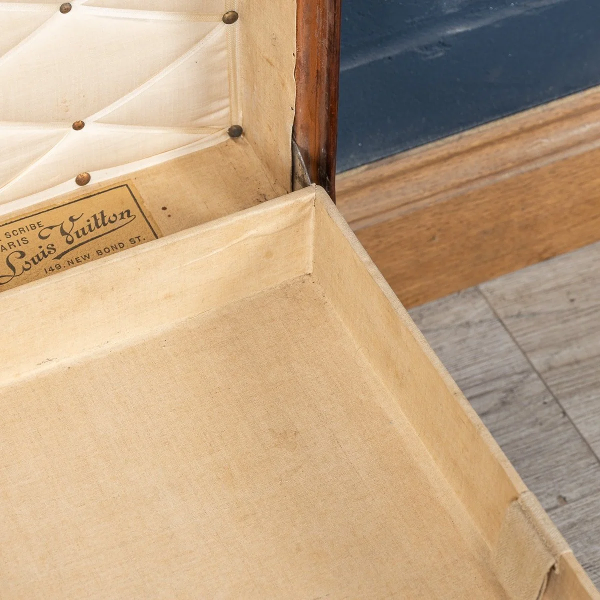 PUSHKIN ANTIQUES - ANTIQUE 20thC LOUIS VUITTON TRUNK, FRANCE c.1910 - 25.jpg