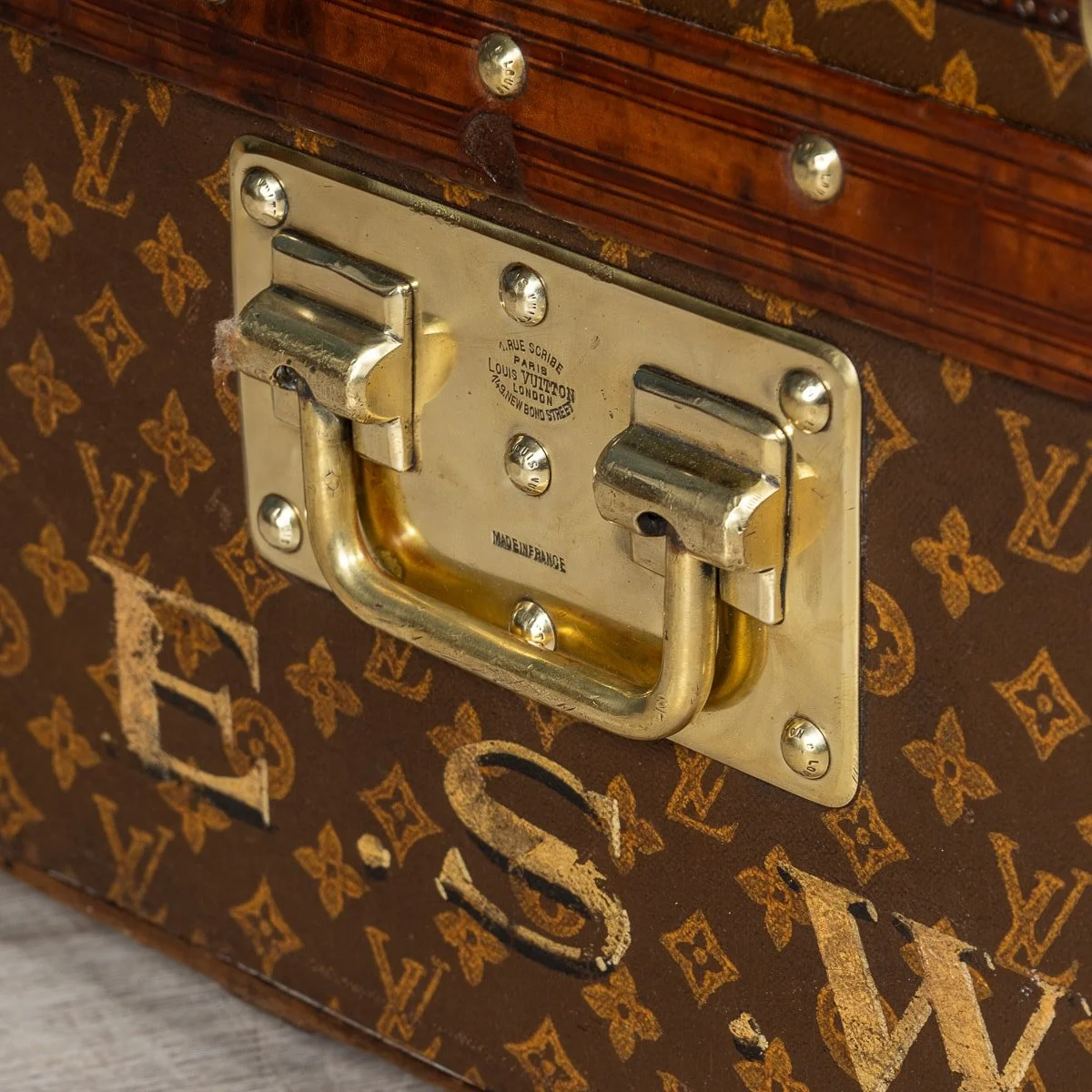 PUSHKIN ANTIQUES - ANTIQUE 20thC LOUIS VUITTON TRUNK, FRANCE c.1910 - 28.jpg