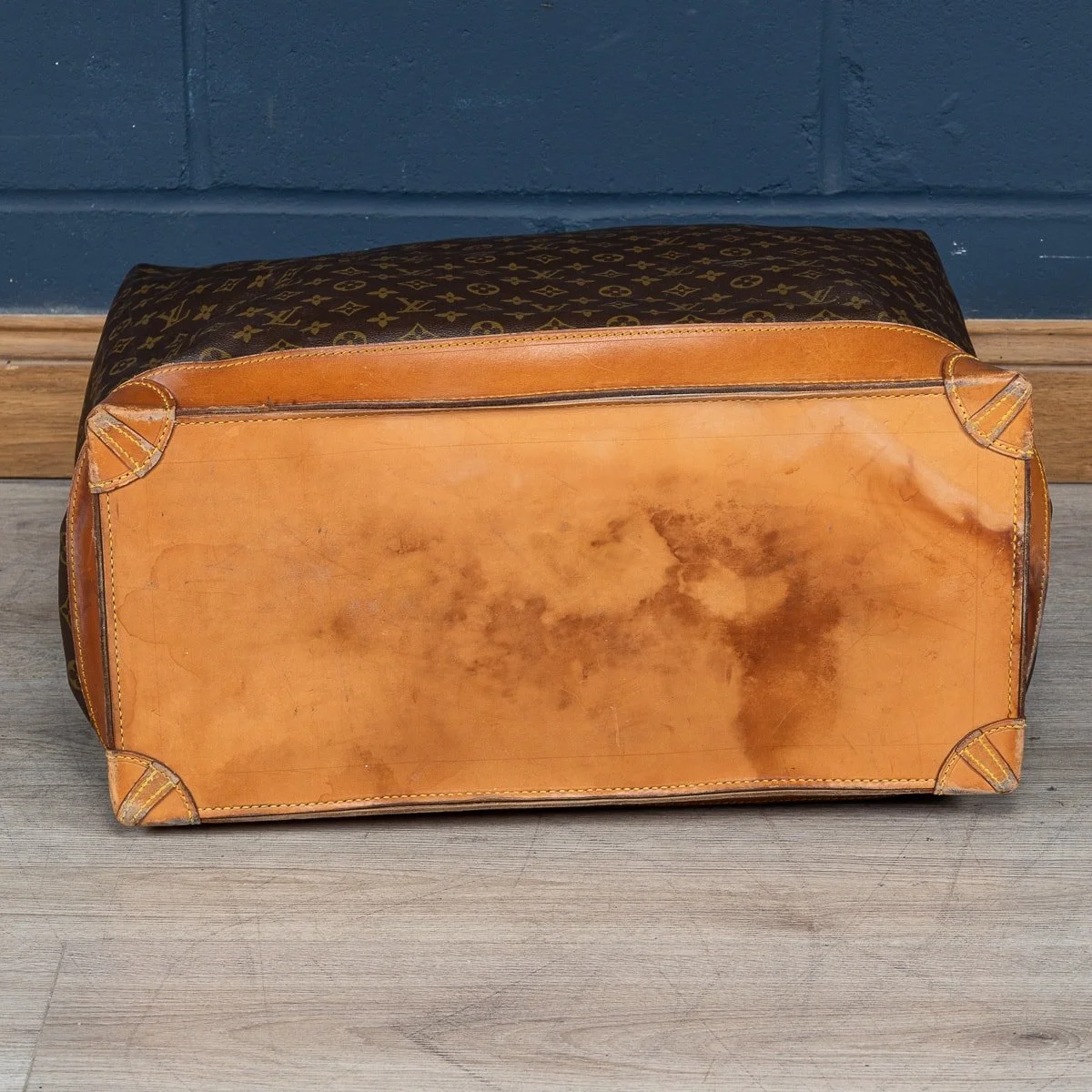 PUSHKIN ANTIQUES - 20thC LOUIS VUITTON STEAMER BAG IN MONOGRAM CANVAS, MADE IN FRANCE - 08.jpg