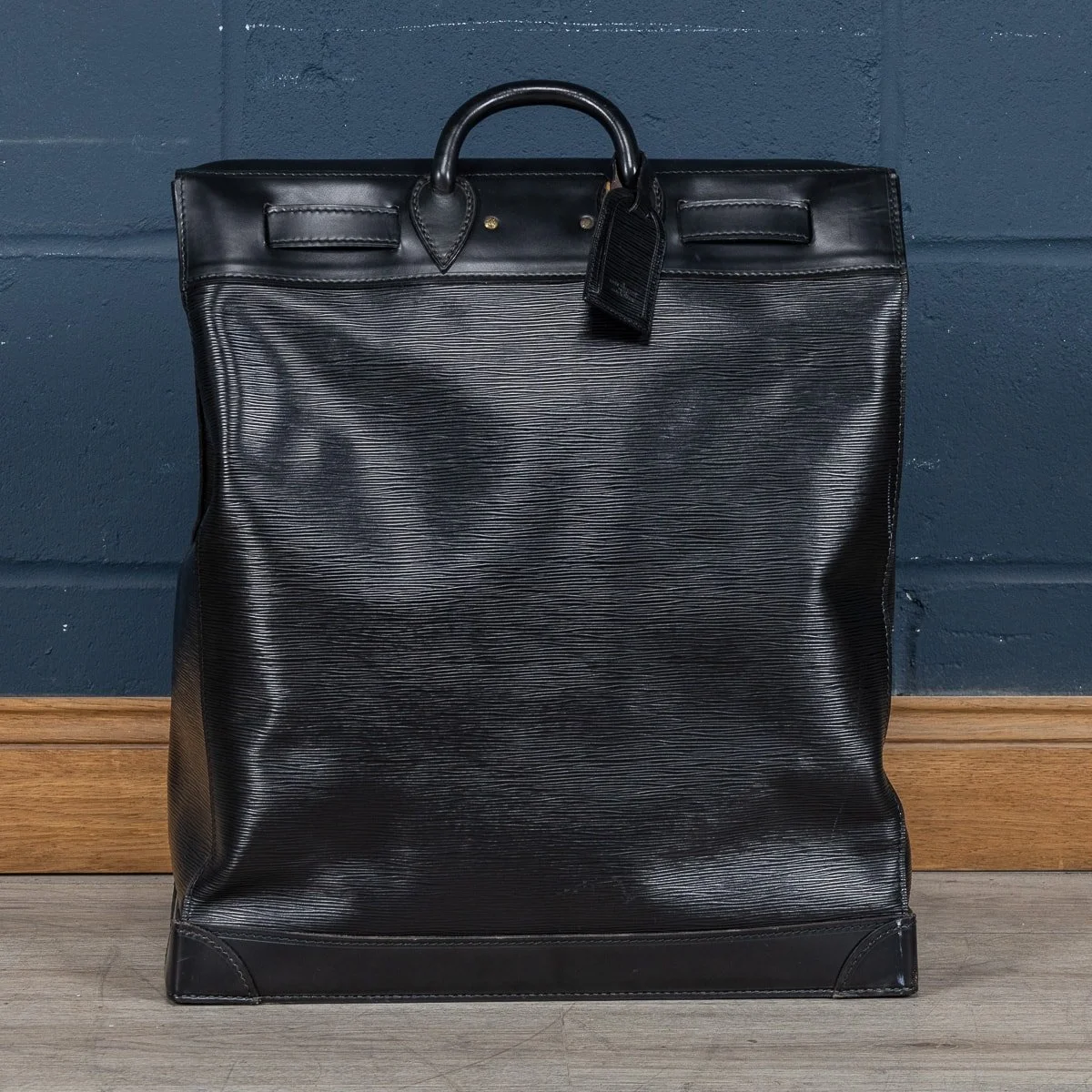 PUSHKIN ANTIQUES - 20thC LOUIS VUITTON STEAMER BAG IN EPI LEATHER CANVAS, MADE IN FRANCE - 06.jpg