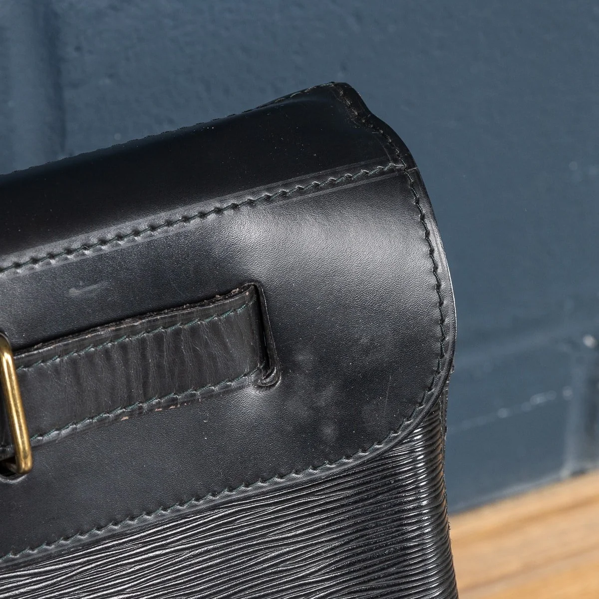 PUSHKIN ANTIQUES - 20thC LOUIS VUITTON STEAMER BAG IN EPI LEATHER CANVAS, MADE IN FRANCE - 15.jpg